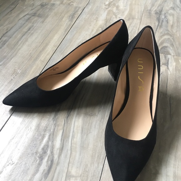 Pumps - Picture 4 of 6